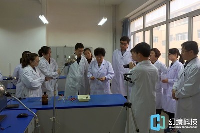 VR赋能动物解剖实验教学 高校虚拟仿真解决方案与教学设备研发新路径