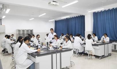 鲁医好专业|蕴德精技 检证求是——公共卫生与检验学院教学设备研发纪实